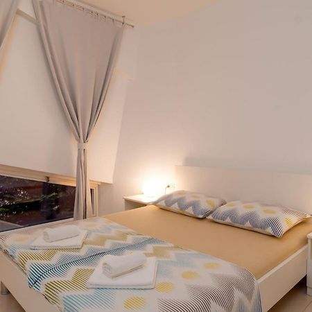 Vila Tina In Pula, Istrien Medulin Bagian luar foto